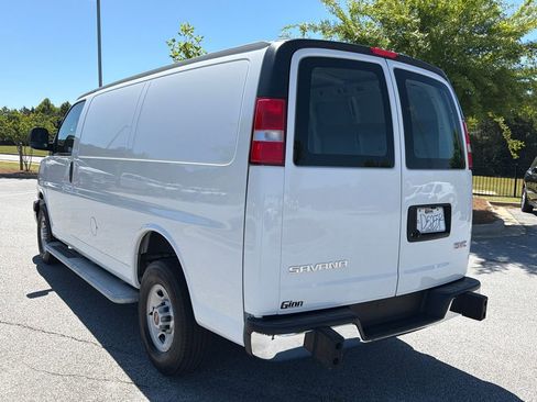 Used 2024 GMC Savana 2500 w/ Driver Convenience Package RWD image 5