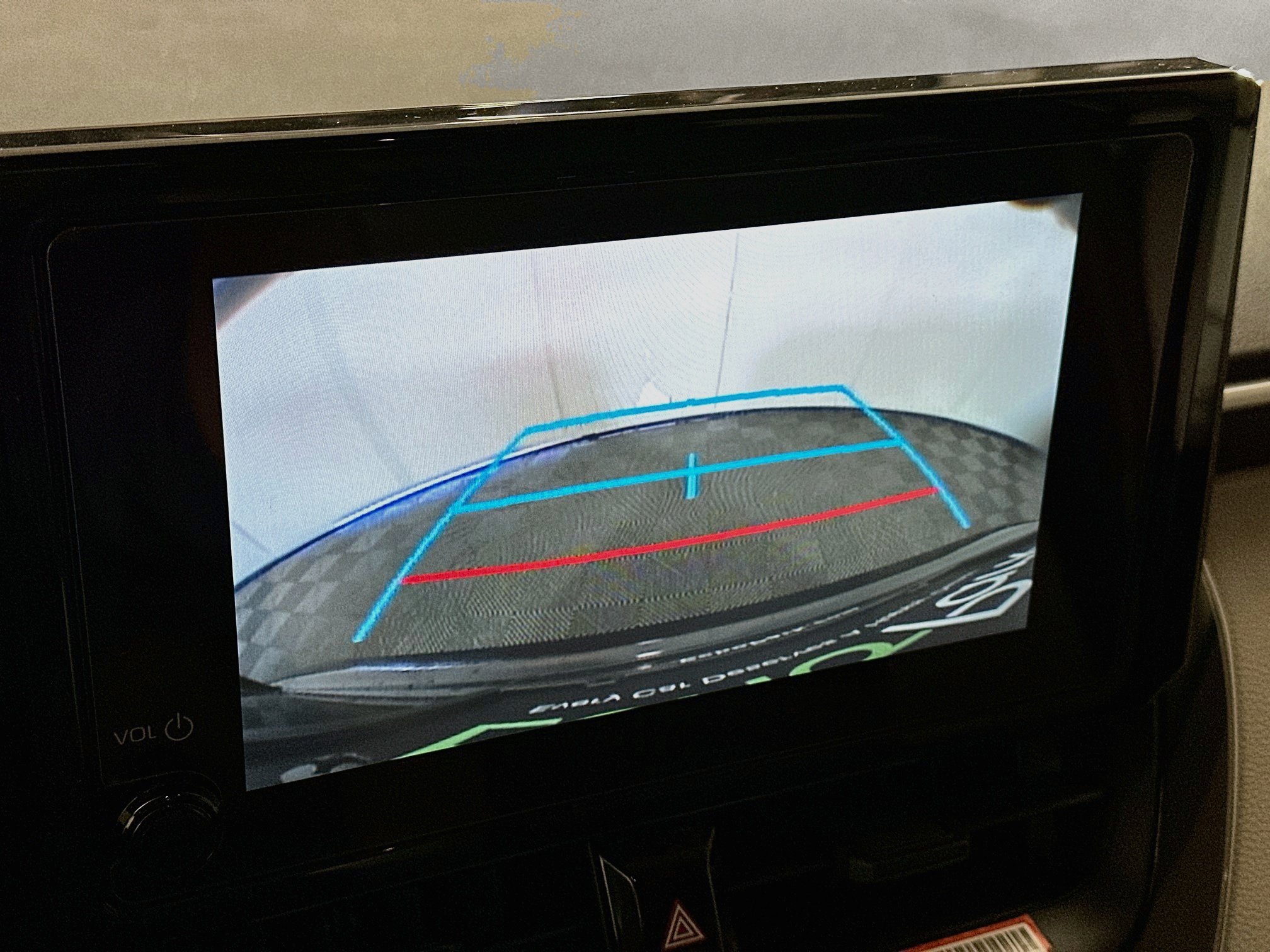 Used 2025 Toyota Corolla LE FWD image 21