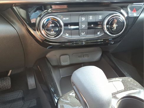New 2026 Chevrolet Trax ACTIV w/ Driver Confidence Package FWD image 21