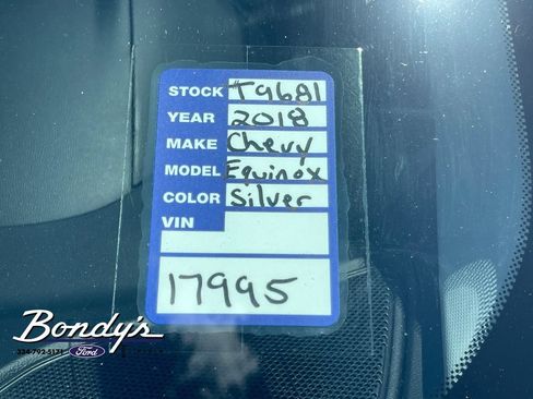 Used 2018 Chevrolet Equinox LT FWD image 21