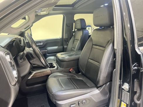 Certified 2020 GMC Sierra 3500 Denali w/ Denali Ultimate Package AWD/4WD image 19