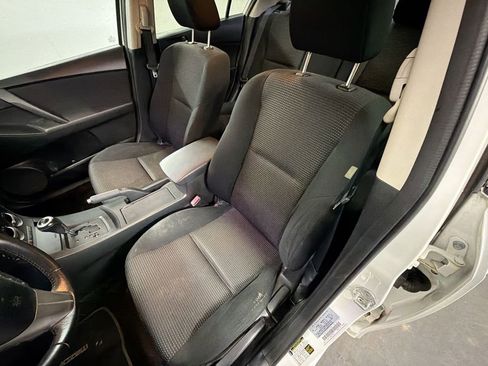 Used 2012 MAZDA MAZDA3 i Touring image 16