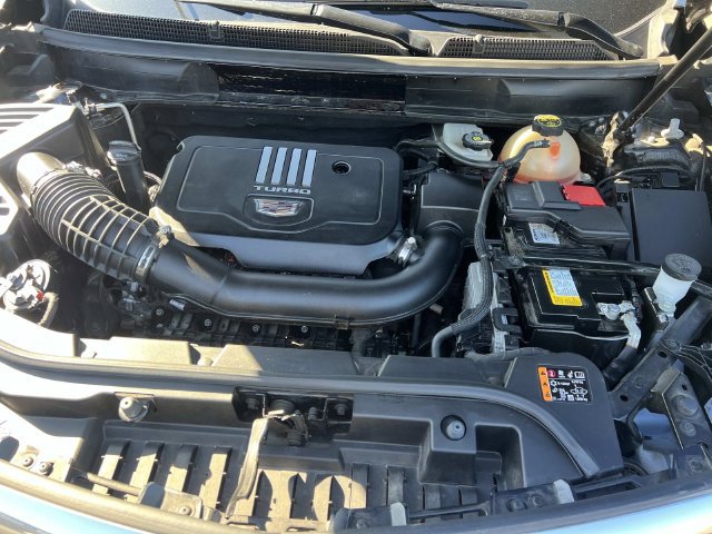 Certified 2024 Cadillac XT5 Luxury w/ LPO, Floor Liner Package AWD/4WD image 9