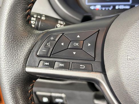 Used 2023 Nissan Kicks SR FWD image 23