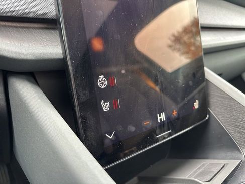 Used 2023 Polestar Polestar 2 w/ Pilot Pack image 26