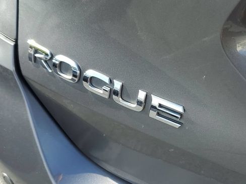 Used 2019 Nissan Rogue SL FWD image 8