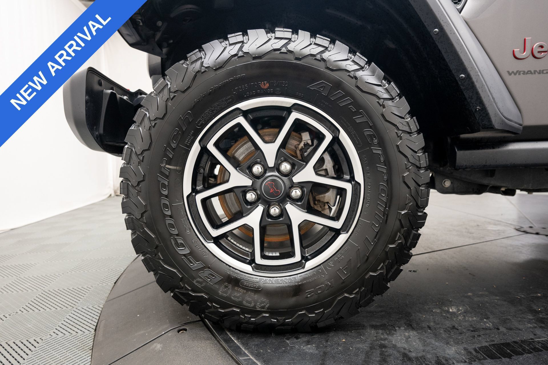 Used 2025 Jeep Wrangler Unlimited Rubicon AWD/4WD image 28
