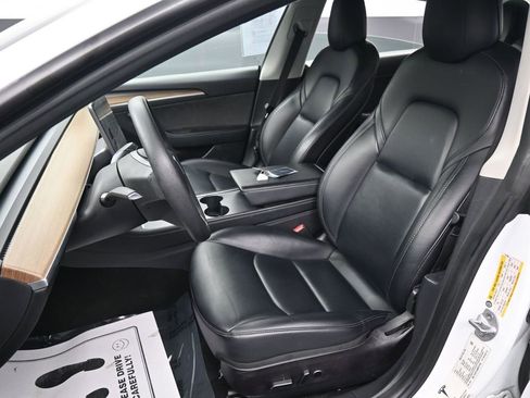 Used 2021 Tesla Model 3 Standard Range Plus image 24
