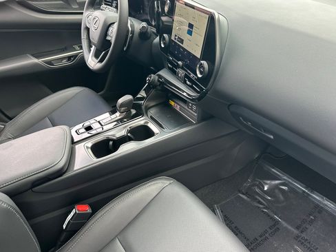 New 2026 Lexus NX 350 AWD image 28