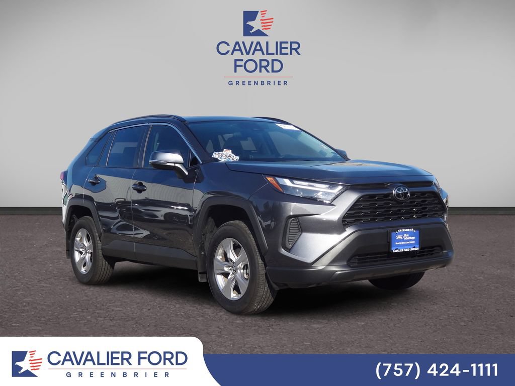 Used 2025 Toyota RAV4 XLE w/ Convenience Package AWD/4WD image 1