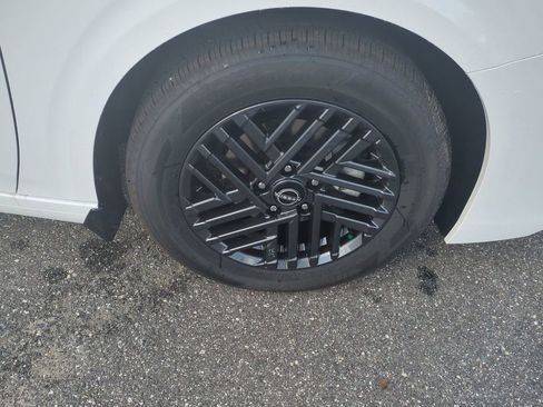 New 2026 Nissan Sentra SV w/ SV Convenience Package image 11