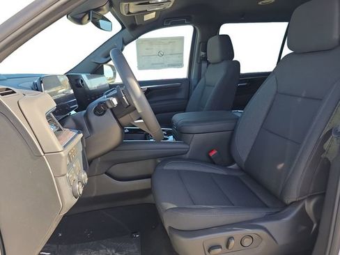 New 2026 Chevrolet Suburban LS AWD/4WD image 10