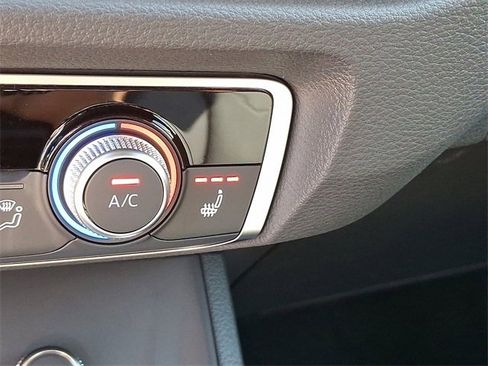 New 2025 Audi Q3 2.0T Premium w/ Convenience Package image 17