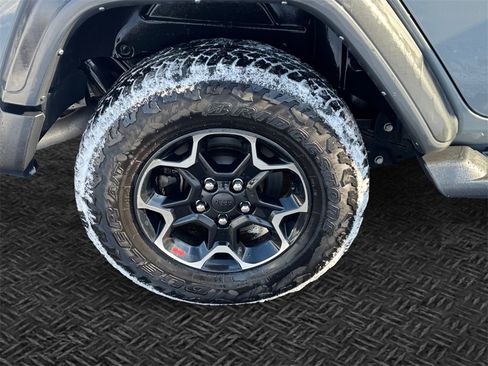 Used 2021 Jeep Wrangler Unlimited Sport w/ Sun And Sound Package image 12