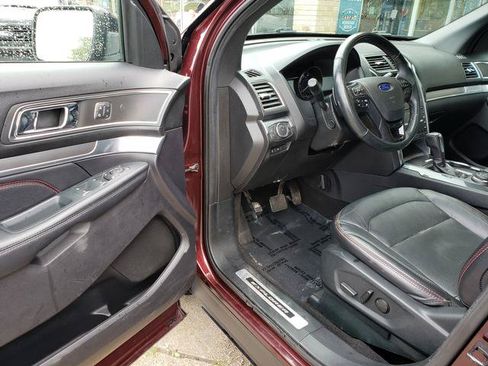 Used 2019 Ford Explorer Sport w/ Equipment Group 401A AWD/4WD image 10