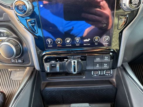 Used 2021 RAM 1500 Lone Star w/ Built-to-serve Edition image 24