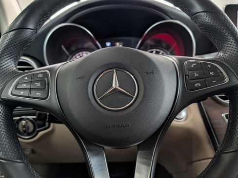 Used 2019 Mercedes-Benz GLC 300 GLC 300 image 20