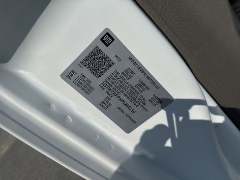 Used 2023 GMC Savana 2500 w/ Driver Convenience Package image 26