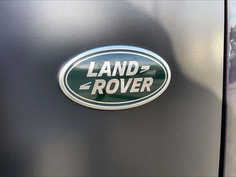 Used 2023 Land Rover Range Rover Long Wheelbase Autobiography image 9