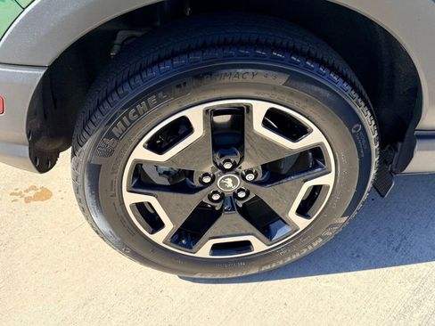 Used 2023 Ford Bronco Sport Outer Banks w/ Tech Package image 12