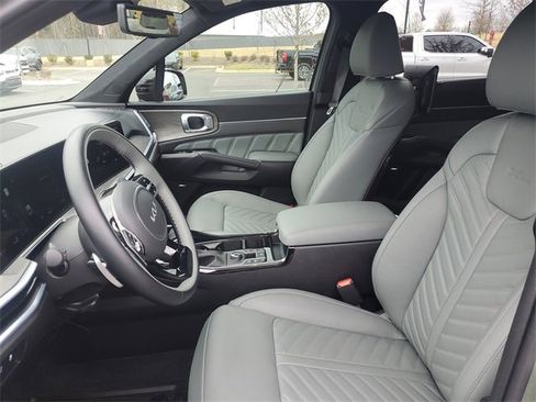 Certified 2025 Kia Sorento SX Prestige w/ Sage Leather Package image 19