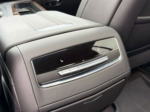 Certified 2024 Cadillac Escalade Premium Luxury Platinum image 24