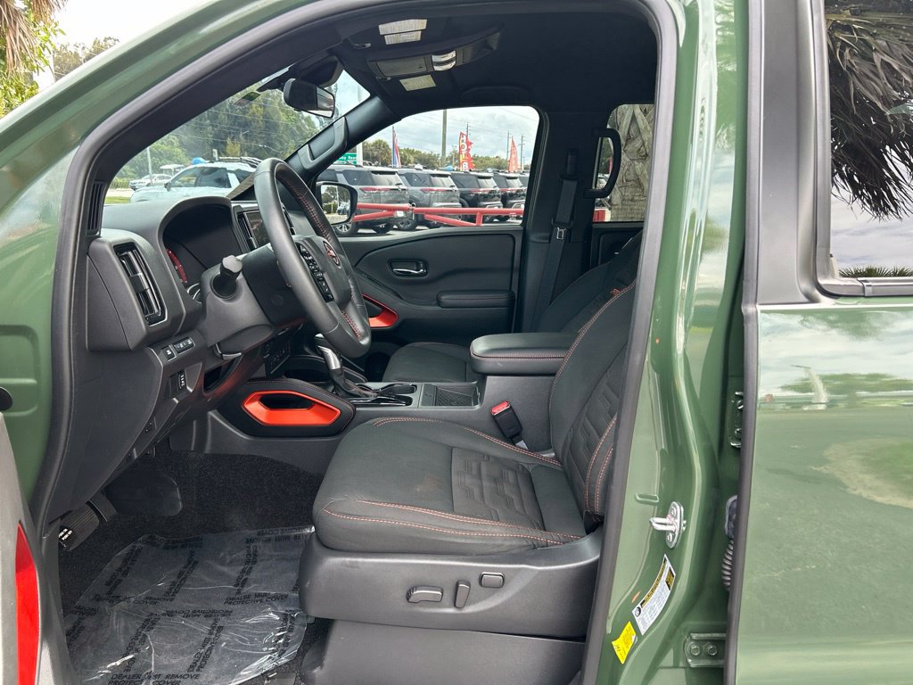 Certified 2025 Nissan Frontier PRO-4X w/ Pro Convenience Package AWD/4WD image 17
