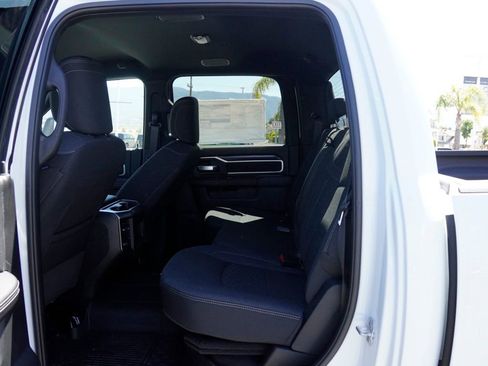 New 2026 RAM 2500 Big Horn AWD/4WD image 22