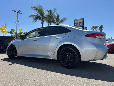 Used 2020 Toyota Corolla LE w/ Carpet Mat Package (TMS) image 3