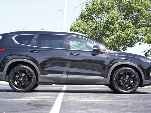 Used 2019 Hyundai Santa Fe Limited FWD image 7