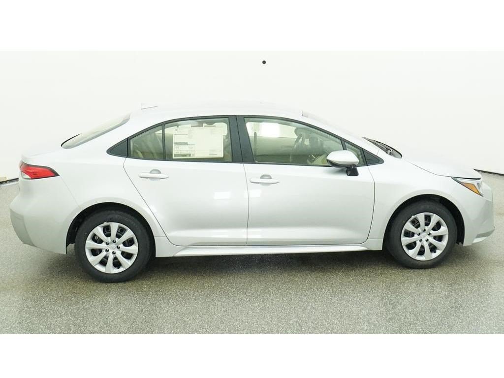 New 2027 Toyota Corolla LE FWD image 12