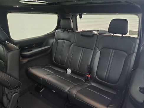 New 2026 Jeep Grand Wagoneer Summit AWD/4WD image 31