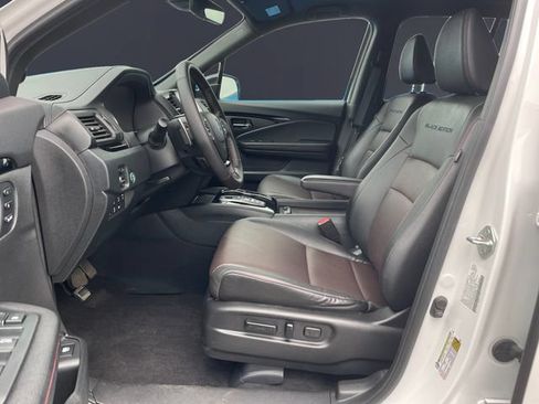 Certified 2023 Honda Ridgeline Black Edition image 9