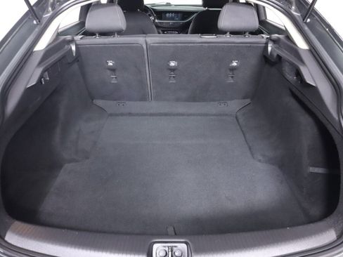 Used 2018 Buick Regal Preferred FWD image 30