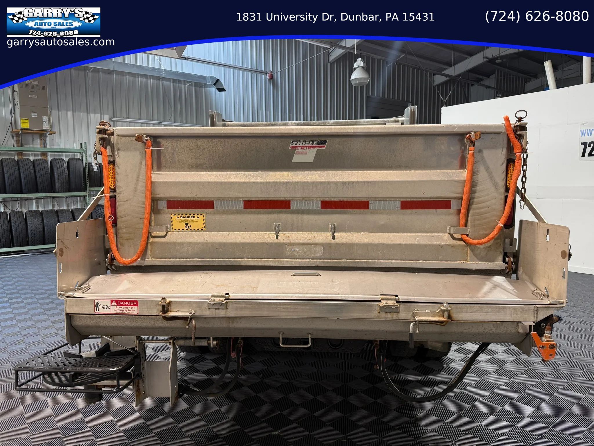 Used 2008 Ford F550 4x4 Regular Cab Super Duty image 6