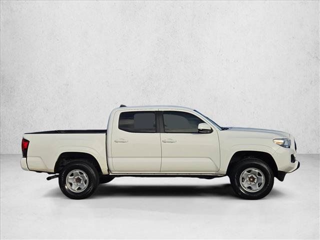 Used 2022 Toyota Tacoma SR w/ SR Convenience Package RWD image 4