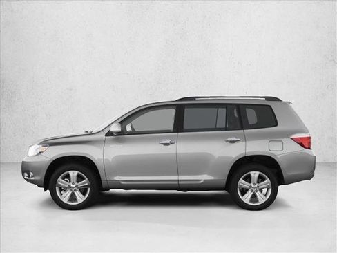 Used 2010 Toyota Highlander Limited image 3