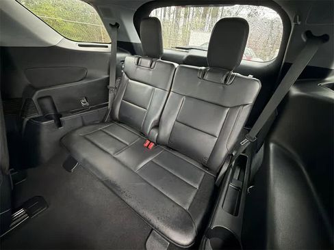 Certified 2023 Ford Explorer Limited image 19
