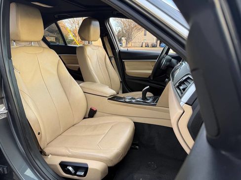 Used 2017 BMW 330i Sedan image 14