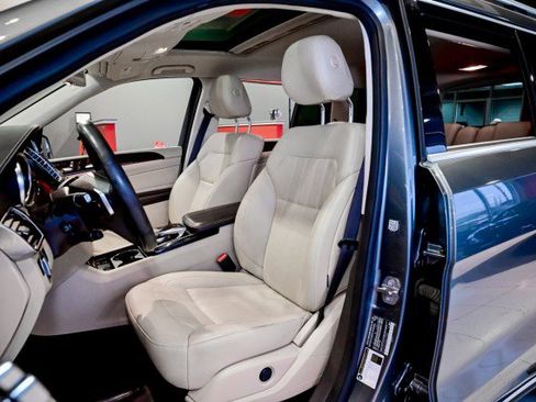 Used 2019 Mercedes-Benz GLS 450 4MATIC w/ Premium 1 Package image 14