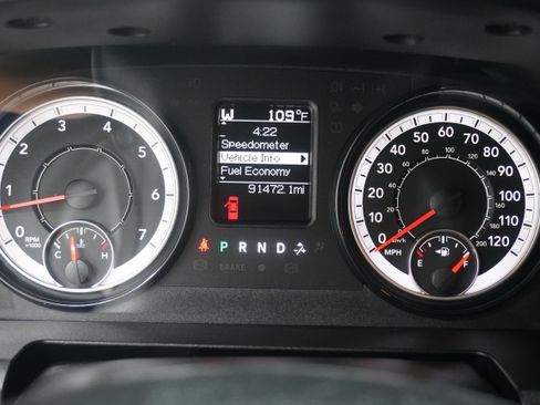 Used 2019 RAM 1500 Express w/ Express Value Package RWD image 17