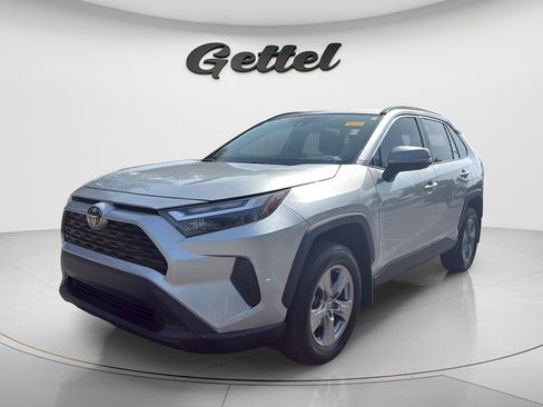Used 2024 Toyota RAV4 XLE w/ Convenience Package FWD image 1