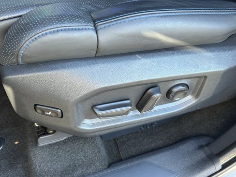 Used 2023 Toyota Tundra Platinum image 17