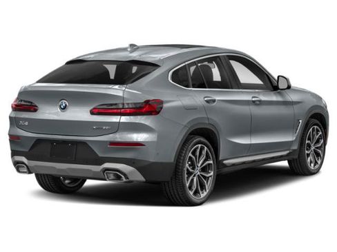 Used 2024 BMW X4 xDrive30i w/ Premium Package AWD/4WD image 2