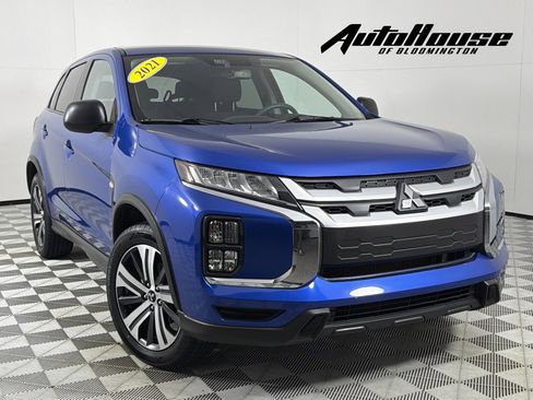 Used 2021 Mitsubishi Outlander Sport ES image 1