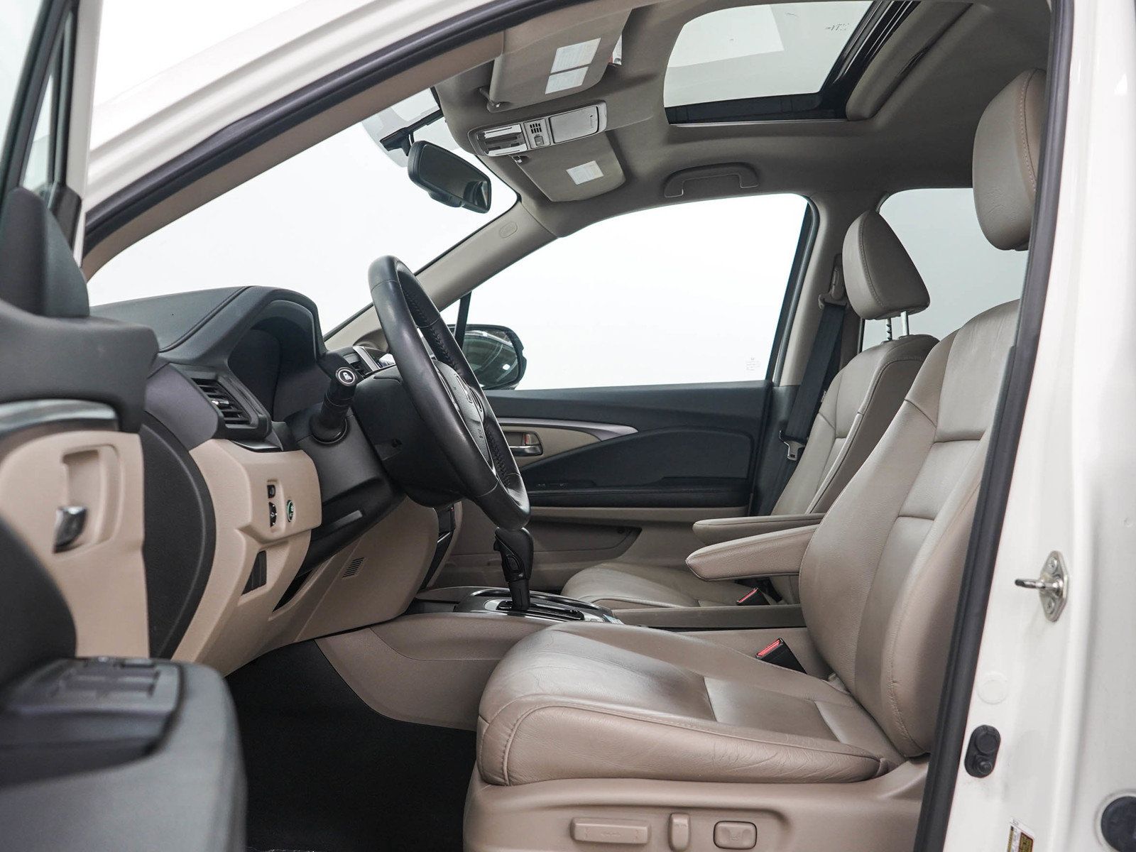 Used 2016 Honda Pilot EX-L image 24