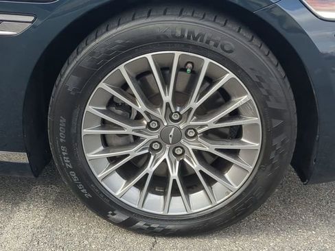Used 2021 Genesis G80 2.5T RWD image 10