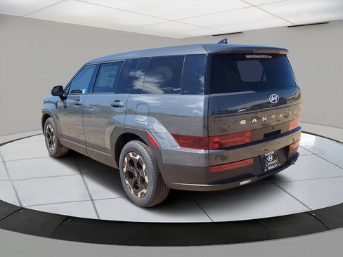 New 2026 Hyundai Santa Fe SE image 4