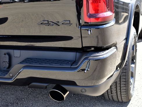 New 2026 RAM 1500 Big Horn AWD/4WD image 13