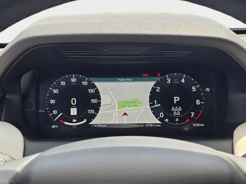 Certified 2025 Land Rover Discovery Sport S AWD/4WD image 17